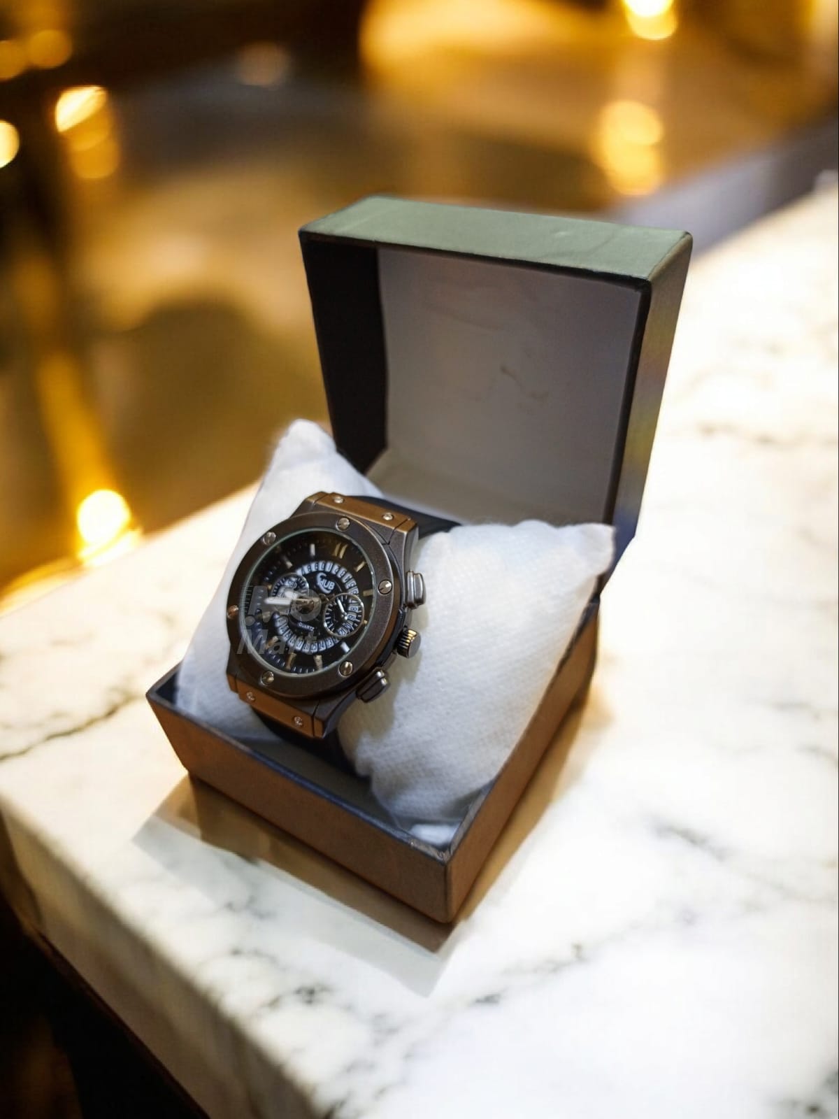 Premium Master Lock Luxury Timepiece