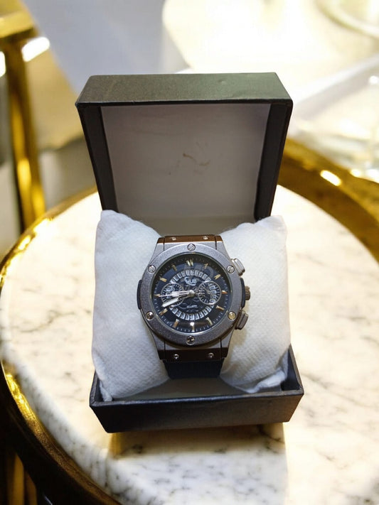 Premium Master Lock Luxury Timepiece